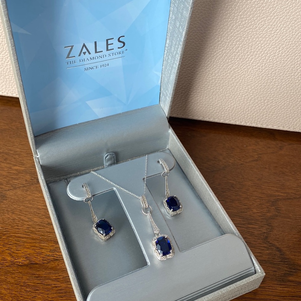 Zales blue and white Sapphire (lab created) pendant and drop earrings set.